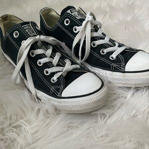 Black Converse